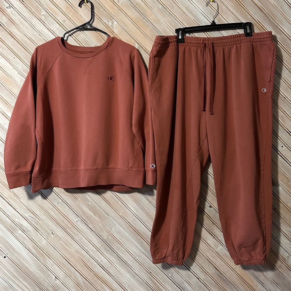 Champion Women's Rust Crew Neck Sweater & Matching Jogging Pants Set